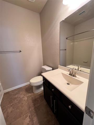 Building Photo - 3525 Twin Pines Dr
