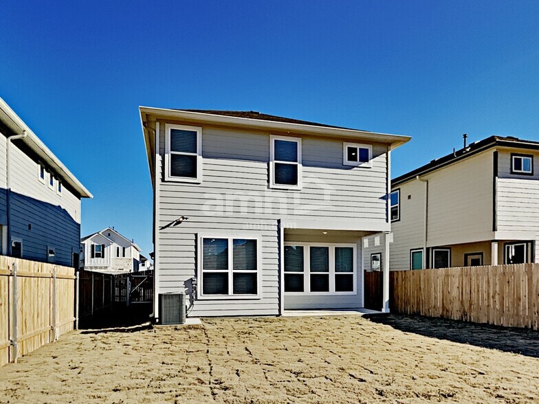 Building Photo - 2723 Spencebrook