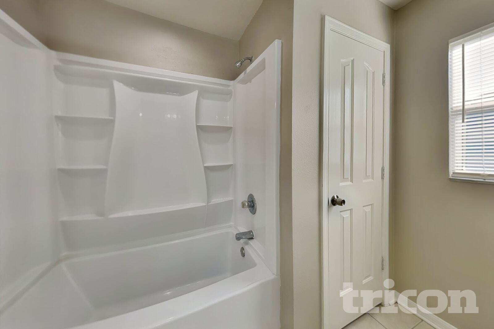 Building Photo - 2483 Brownwood Dr