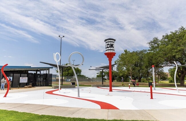 Building Photo - 4008 26th St