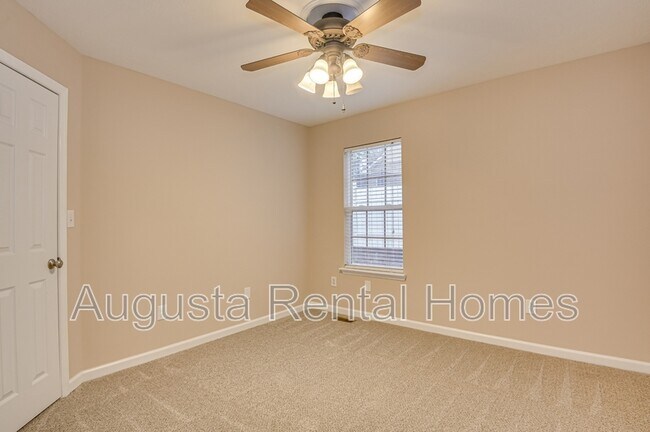 Building Photo - 4154 Hound Ct