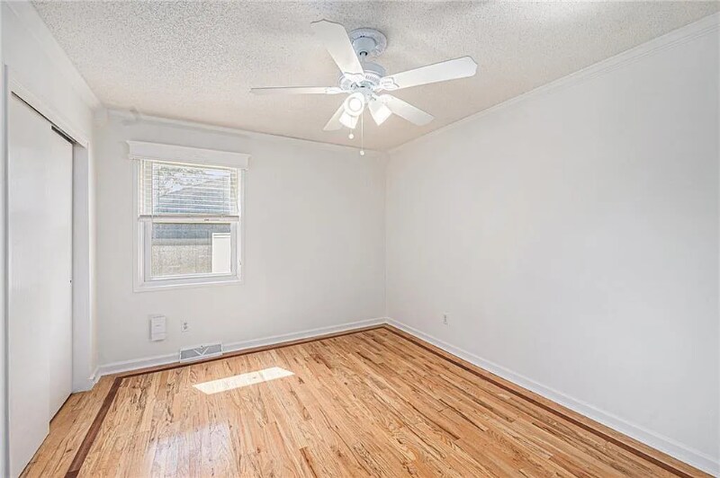 Building Photo - 6901 E 140th Terrace
