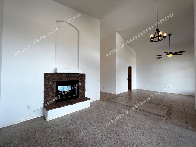 Building Photo - ***MOVE IN SPECIAL***BEAUTIFUL 4 BEDROOM P...