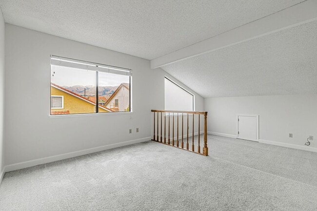 Building Photo - Spacious and Charming 4-Bedroom Home in Pr...