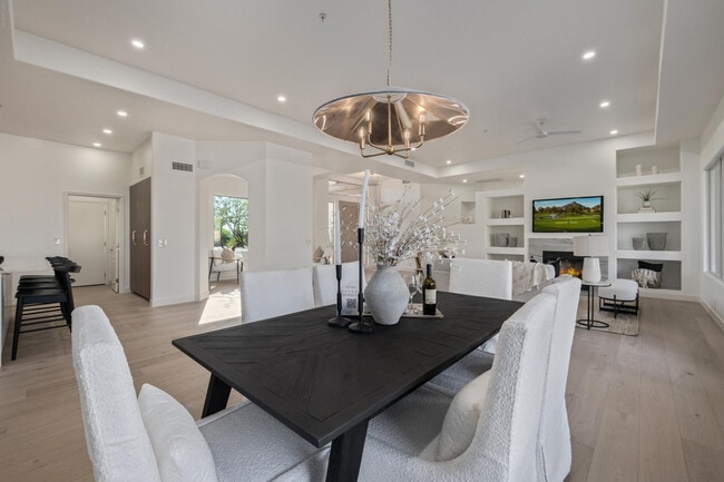 Building Photo - 7152 E Night Glow Cir