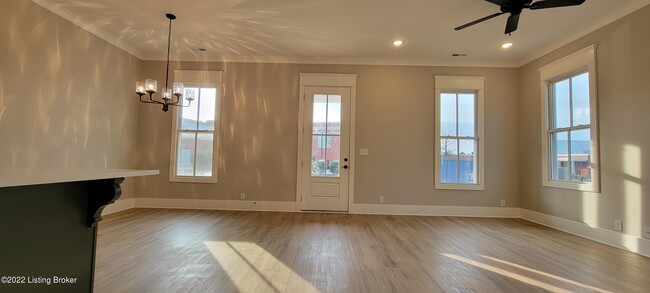 Building Photo - 10932 Monkshood Dr