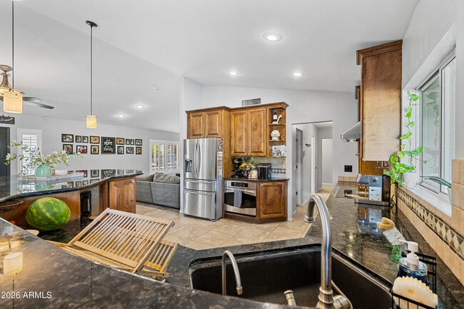 Building Photo - 6634 N 176th Ave