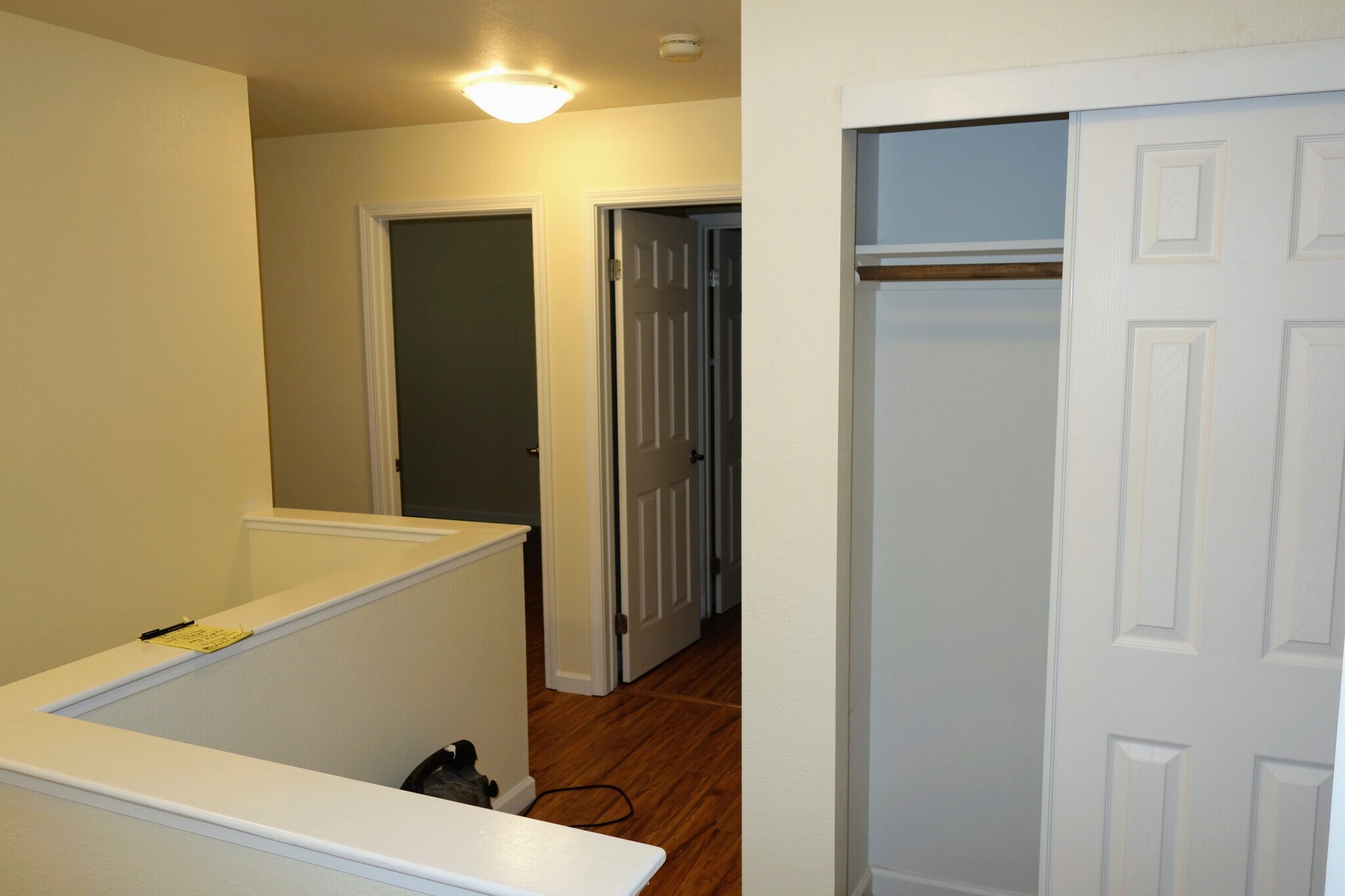 Building Photo - 983 Hacienda Circle