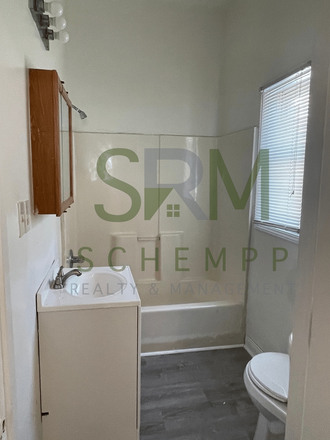 Building Photo - Updated three bedroom two bathroom home in West Louisville! *Section 8 accepted*