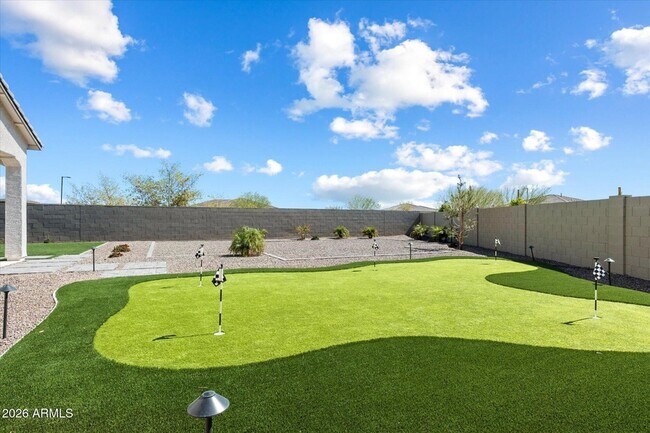 Building Photo - 4689 N 183rd Ave