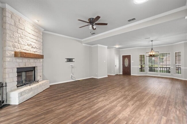 Building Photo - 2900 Brandy Ln