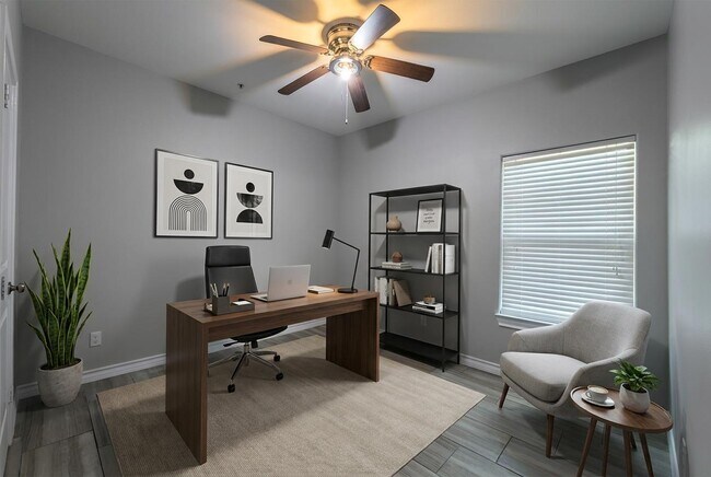 Building Photo - 5601 Cuenca Dr