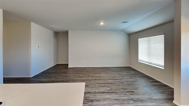 Building Photo - 6009 Bradford Pear Ln