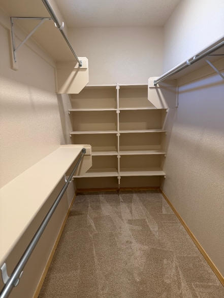 Building Photo - 2039 Cougar Run Ct SE