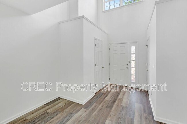 Building Photo - 9176 Maple Grove Dr