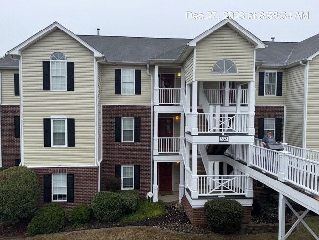 Building Photo - 332-5 Bubble Creek