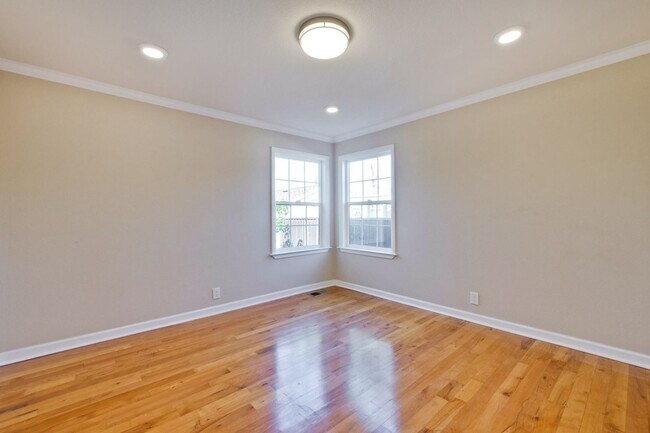 Building Photo - Wow! What a Great Home! Available Soon!