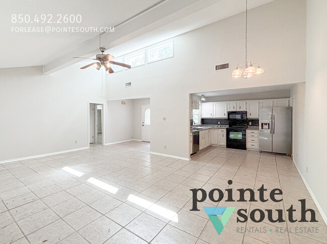 Building Photo - 107 Wild Oak Dr