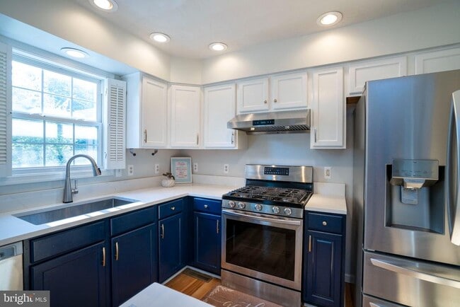 Building Photo - 2184 Autumnwood Dr