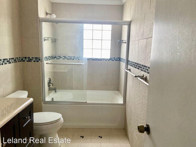 Building Photo - 4 br, 3 bath House - 1724 Sparrow Road