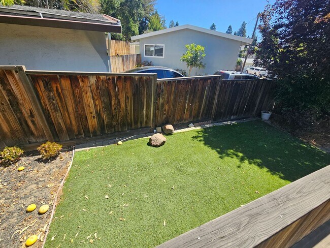 Building Photo - Charming Castro Valley Retreat with 2-Car ...