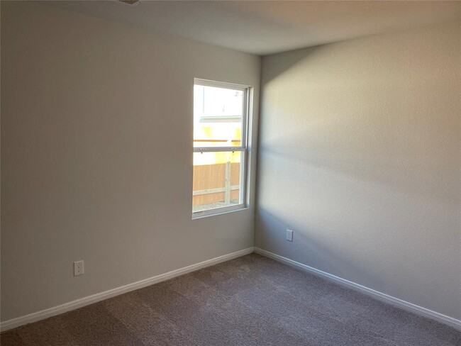 Building Photo - 15110 Sorrento Bay Cir