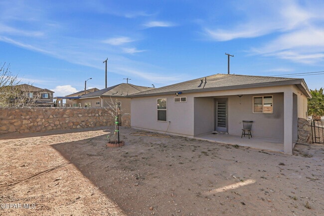 Building Photo - 1004 Aircoupe Way