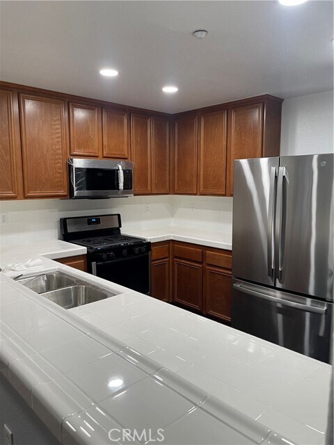 Building Photo - 15613 Lasselle St