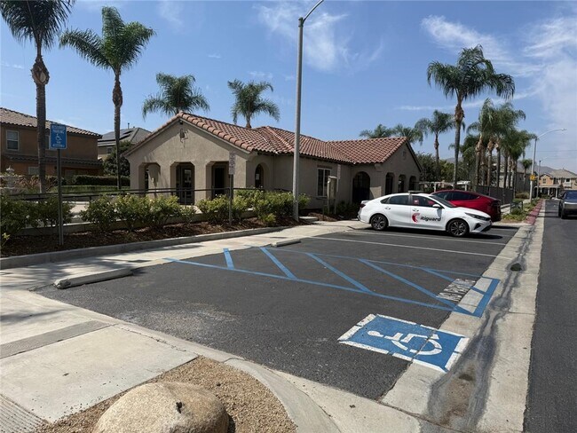 Building Photo - 1742 Edmon Way