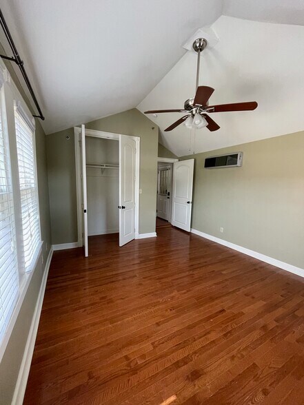 8' bedroom walk-in closets - 1410 S Gaines St
