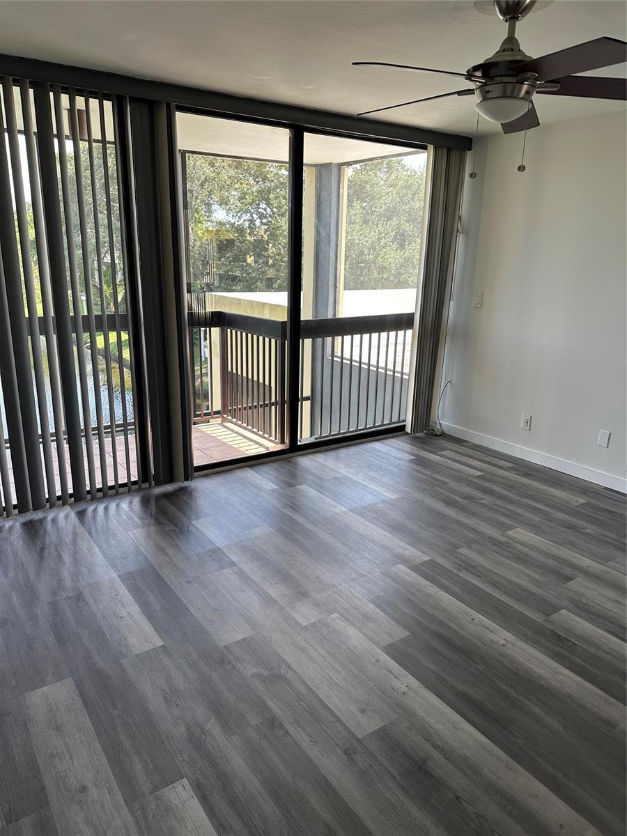 Building Photo - 2930 SW 87th Ter