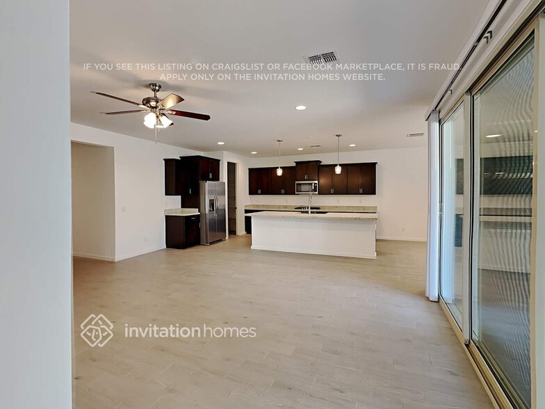 Building Photo - 3932 E Caitlin Dr