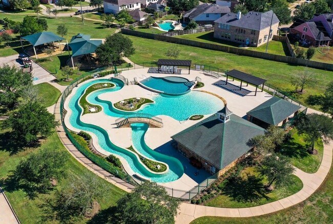 Building Photo - 9306 Lochflora Dr