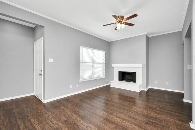 Building Photo - Beautiful 1 Bedroom 1 Bathroom  Available