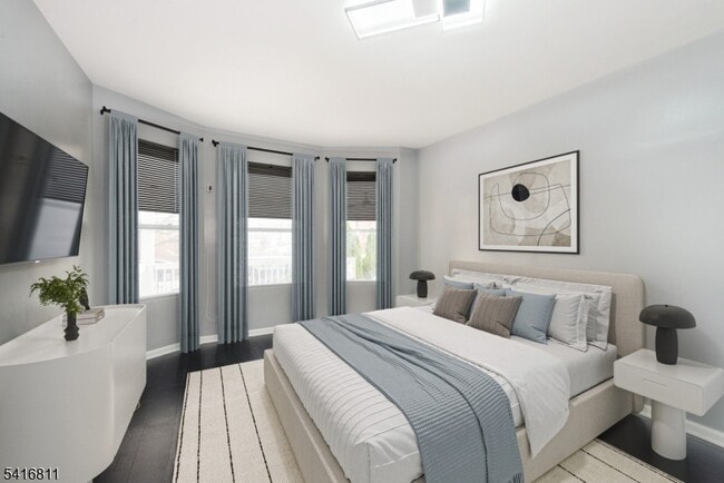 Building Photo - 59 Ellington St