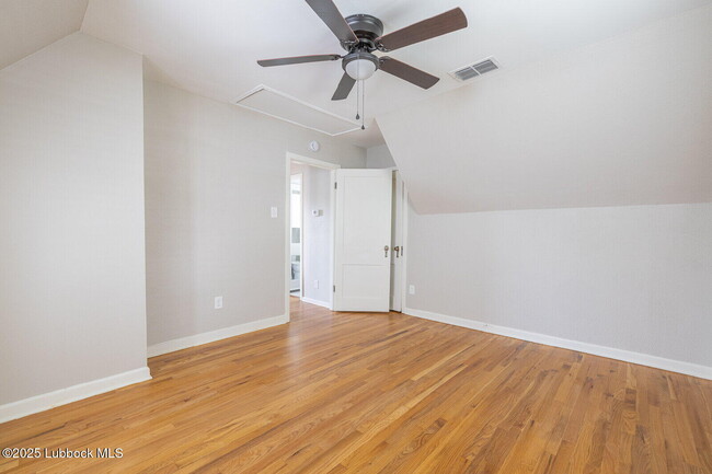 Building Photo - 2614 24th St