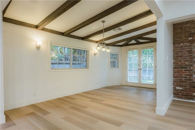 Building Photo - 19024 Miranda St