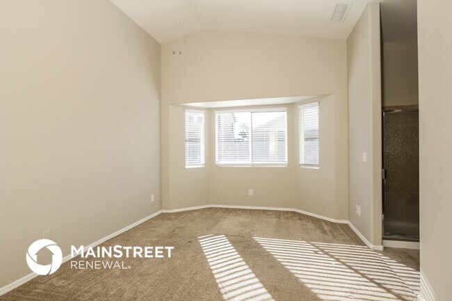 Building Photo - 7351 W Eugie Ave