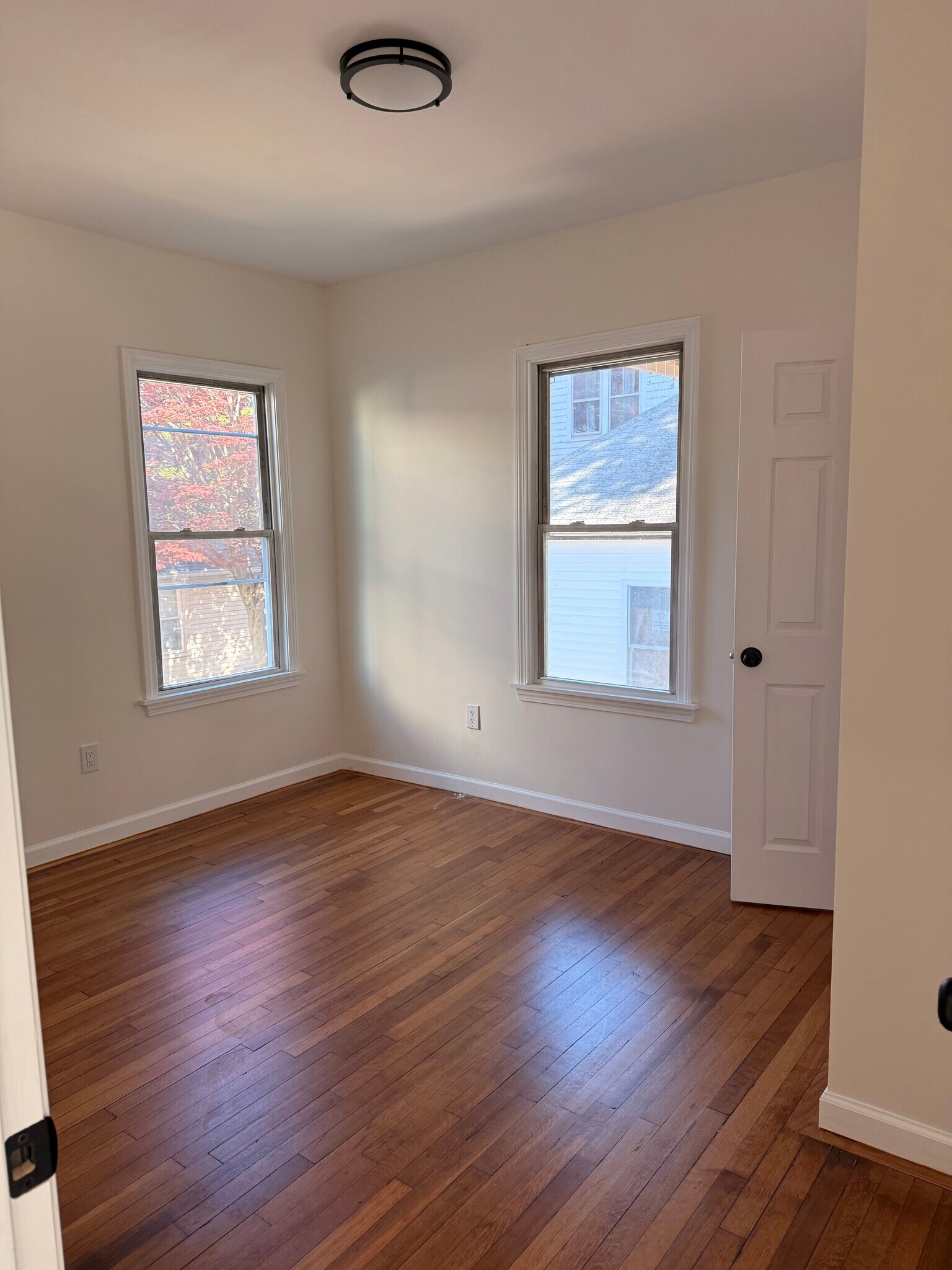 Building Photo - 175 Fairview Ave