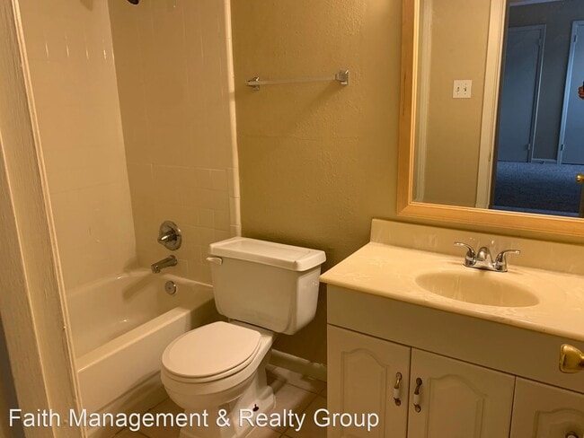 Building Photo - 2 br, 2 bath House - 1710 Ridge Oak Pl Apt 3