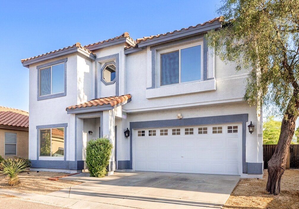 Building Photo - 7500 E Deer Valley Rd