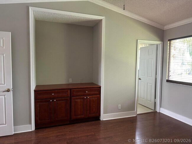 Building Photo - 1044 Arezzo Cir