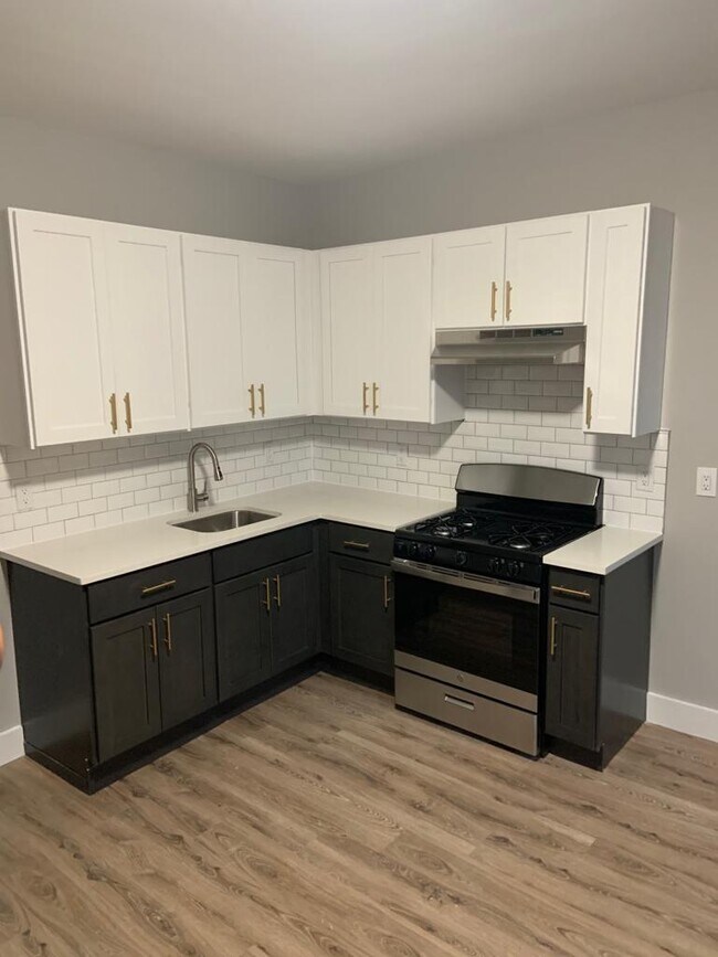 700 Chancellor Ave 700 Chancellor Ave Irvington NJ 07111 Apartment