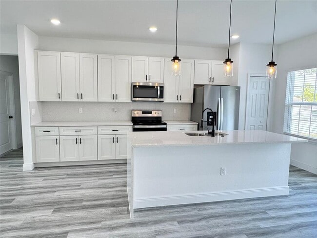 Building Photo - 3137 SW 127th Lane Rd