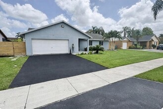 Building Photo - 13758 SW 283rd Terrace