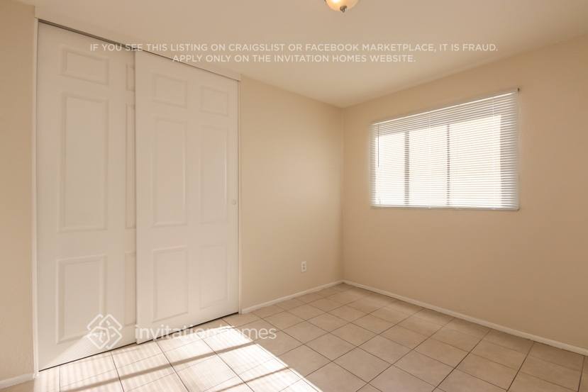 Building Photo - 2964 N 53rd Dr