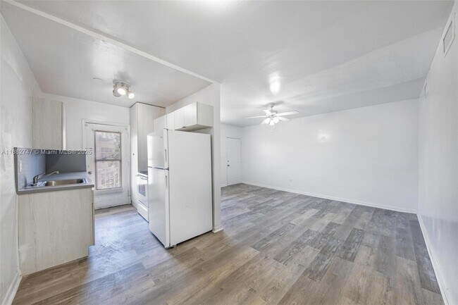 Building Photo - 7271 Gary Ave