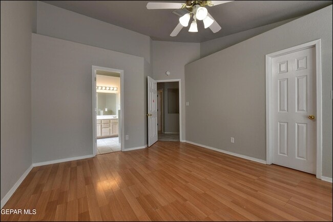 Building Photo - 7089 Black Ridge Dr