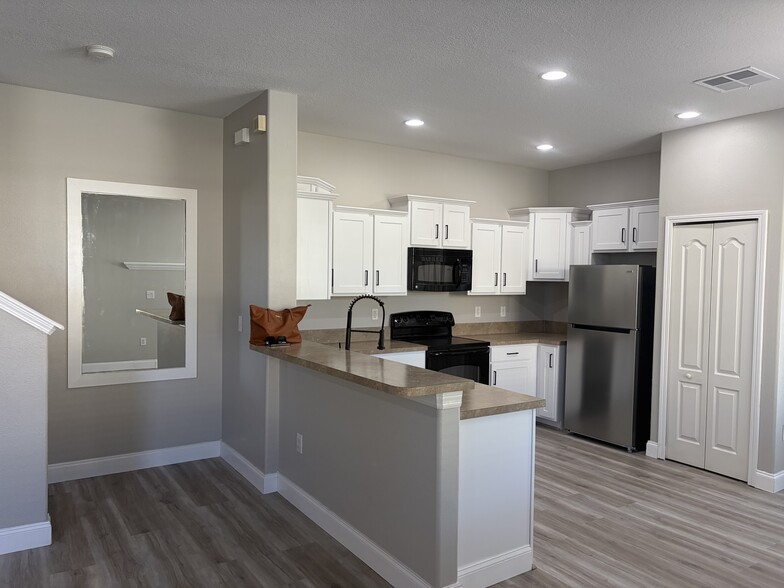 Building Photo - 2703 Isabella Valley Ct