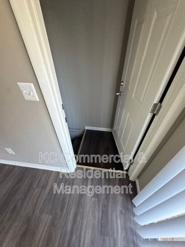 Building Photo - 218 SW 19th St